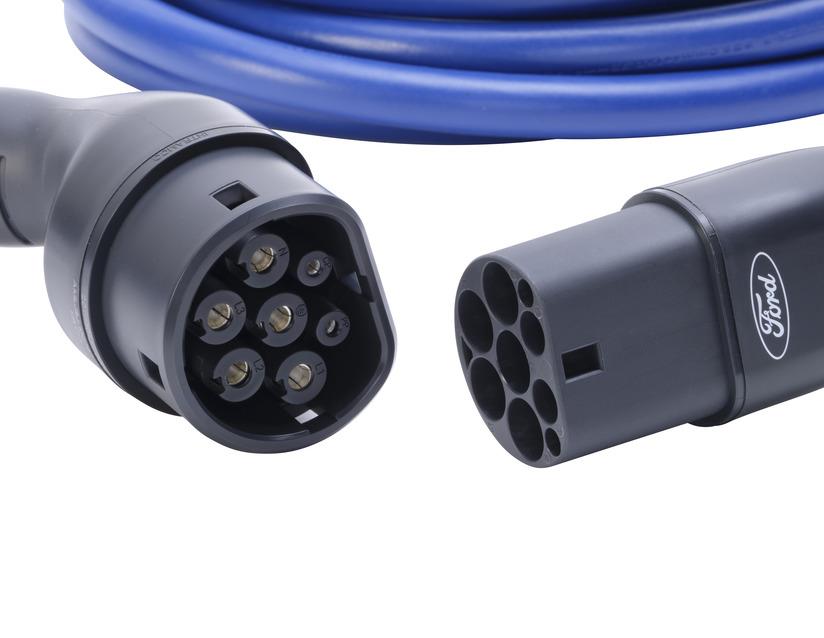 Genuine Ford Mustang Mach-E 2020> Public Charging Cable, 6 Metres + Cable Bag 2502031