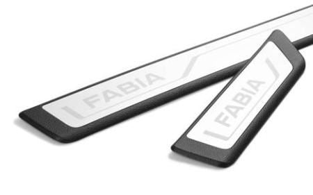 Skoda Fabia Hatch 2015 > Door Sill Covers 6V0071303