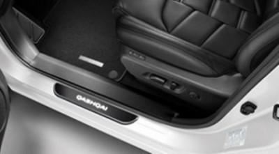 Genuine Nissan Qashqai 2017> Illuminated Entry Guards Black -KE967HV541