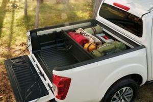 Genuine Nissan Navara 2018> Bed Divider