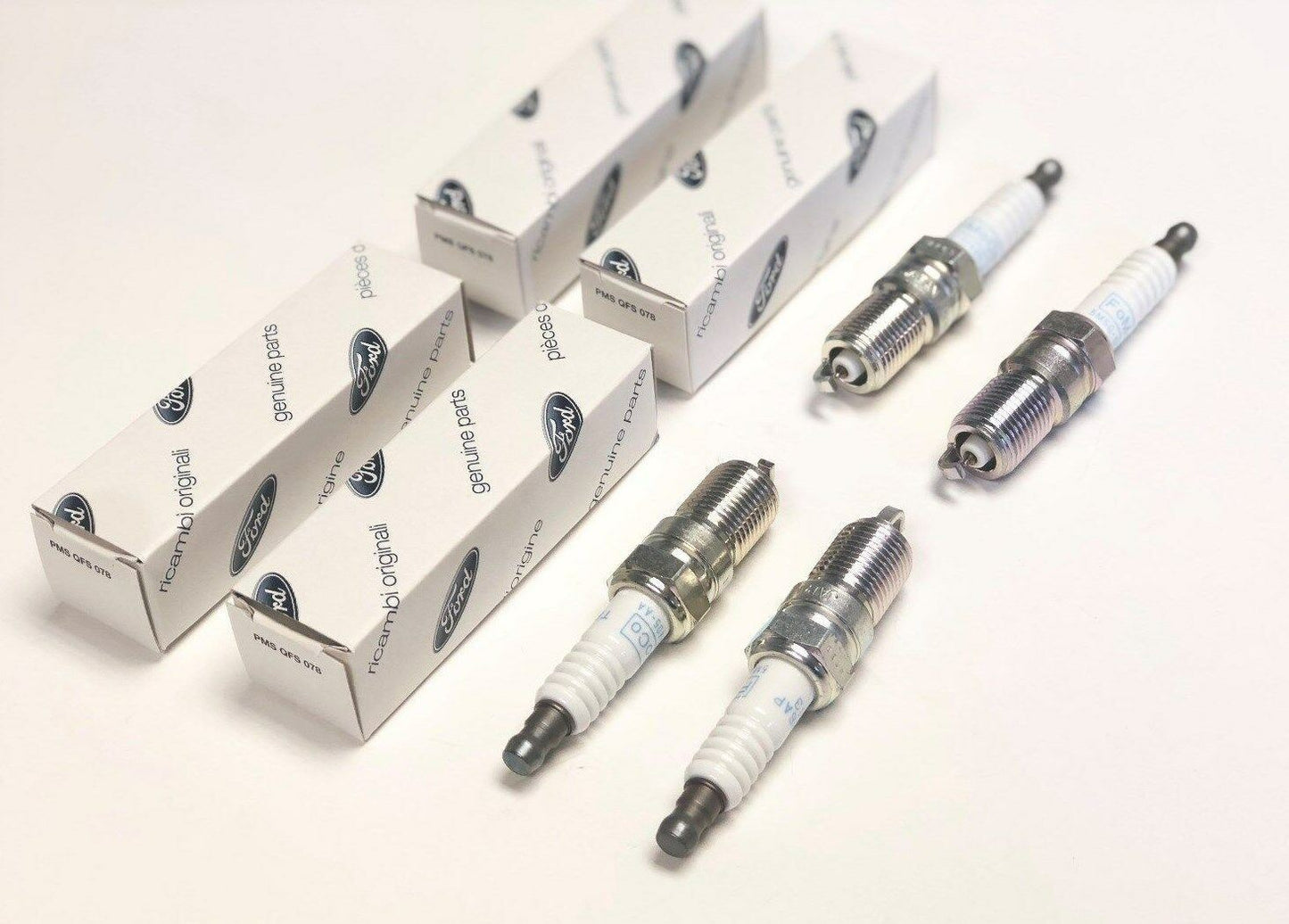 GENUINE FORD C-MAX Ignition Spark Plugs - Set of 4 - 1369704