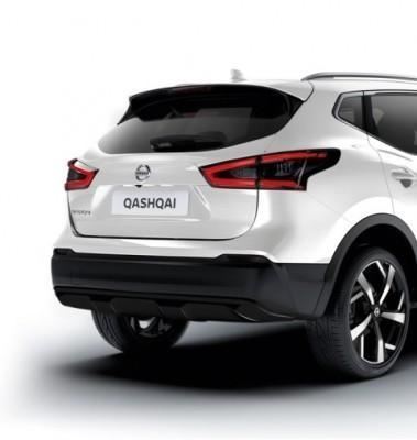 Genuine Nissan Qashqai 2017> Glossy Black Cross Over Rear Styling Plate
