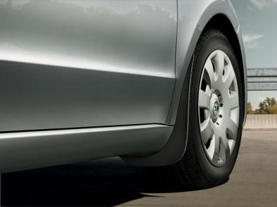 Skoda Superb Front Mud Flaps / Guards (KEA800001-1)