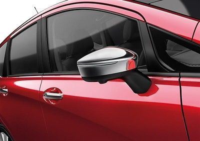 Genuine Nissan Note 2014 > Mirror Caps In Chrome With Turn Lamp KE9603V000