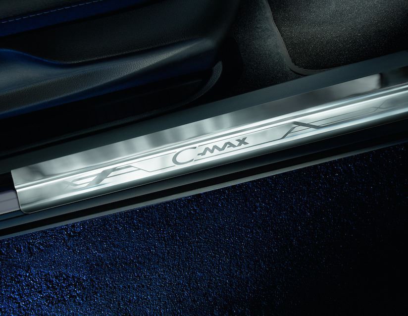 Ford C-Max 04/15> Front Scuff Plates With Embossed C-Max Logo 1695968
