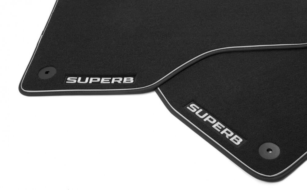 Genuine Skoda Superb Saloon 2016> Prestige 4 Piece Floor Mat Set 3V2061404A-