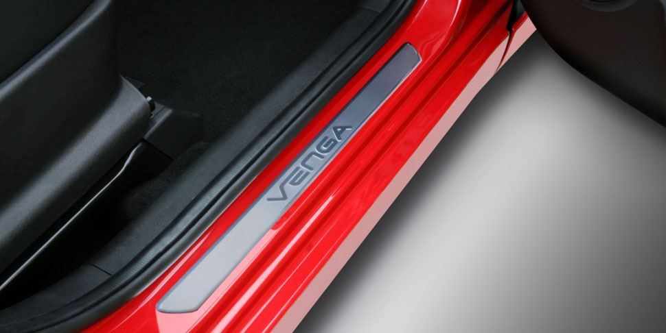 Kia Venga Door Sill Guards / Protectors - (Metallic) 2010 - 2018 (1P450ADE00)