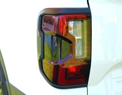 Genuine Ford Ranger Wildtrack 2022> RANGER REARLAMP COVER REAR SURROUND 2617155