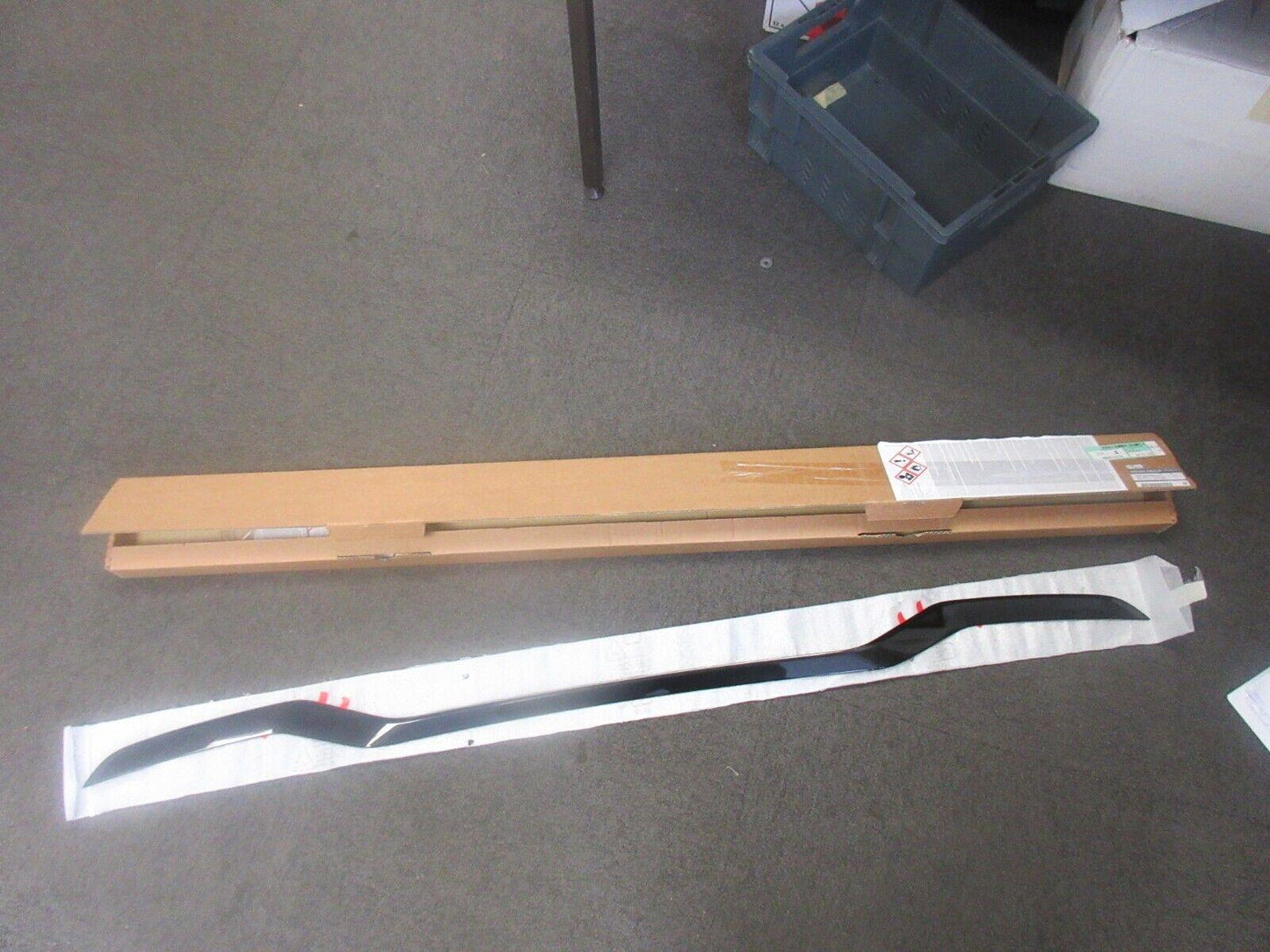 Genuine Nissan Juke 2019> Rear Bumper Finisher In Black  - KE7916P0BK