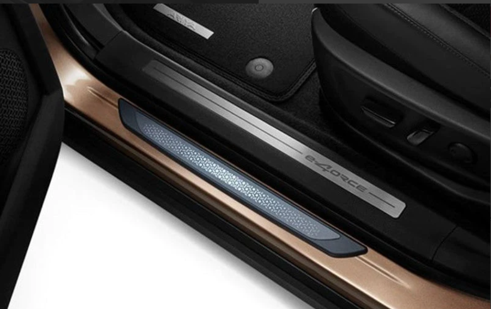 Genuine Nissan Ariya 2022> Signature Illuminated Kick Plate