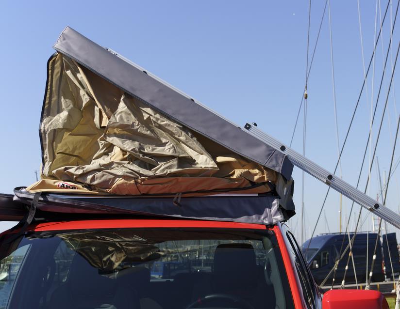 Genuine Ford Ranger Wildtrack 2022> ROOFTOP TENT FLINDERS, WITH LADDER 2616022