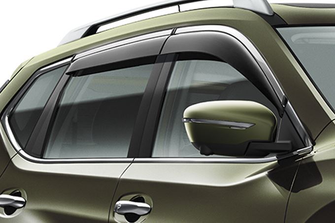 Nissan X-Trail (2014 >) Wind Deflector Set - Chrome Finisher (H08004CC0A)