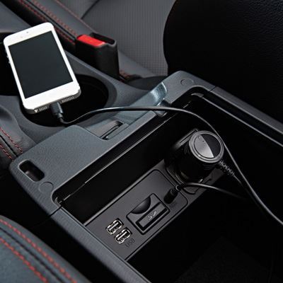 Mazda CX3 2015> Audio cable with charger  iPhone/iPad/iPod (410078331)