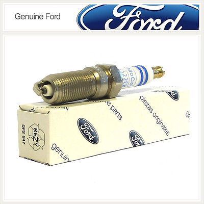 Genuine Ford Focus 1.6 16v Spark Plugs x 4 (02.99 - 03-05) 1493001