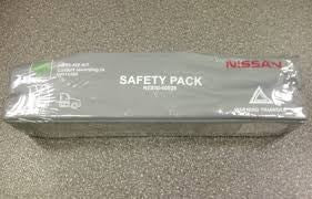 Genuine Nissan Qashqai 2017> Safety Pack-First Aid Kit, Jacket, Warning Triangle