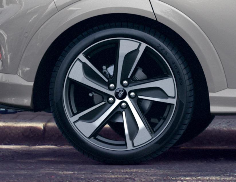 Genuine Ford Puma 2020> 19" Alloy Wheel, 5 Spoke-design, Matt Black / Machined 2498740