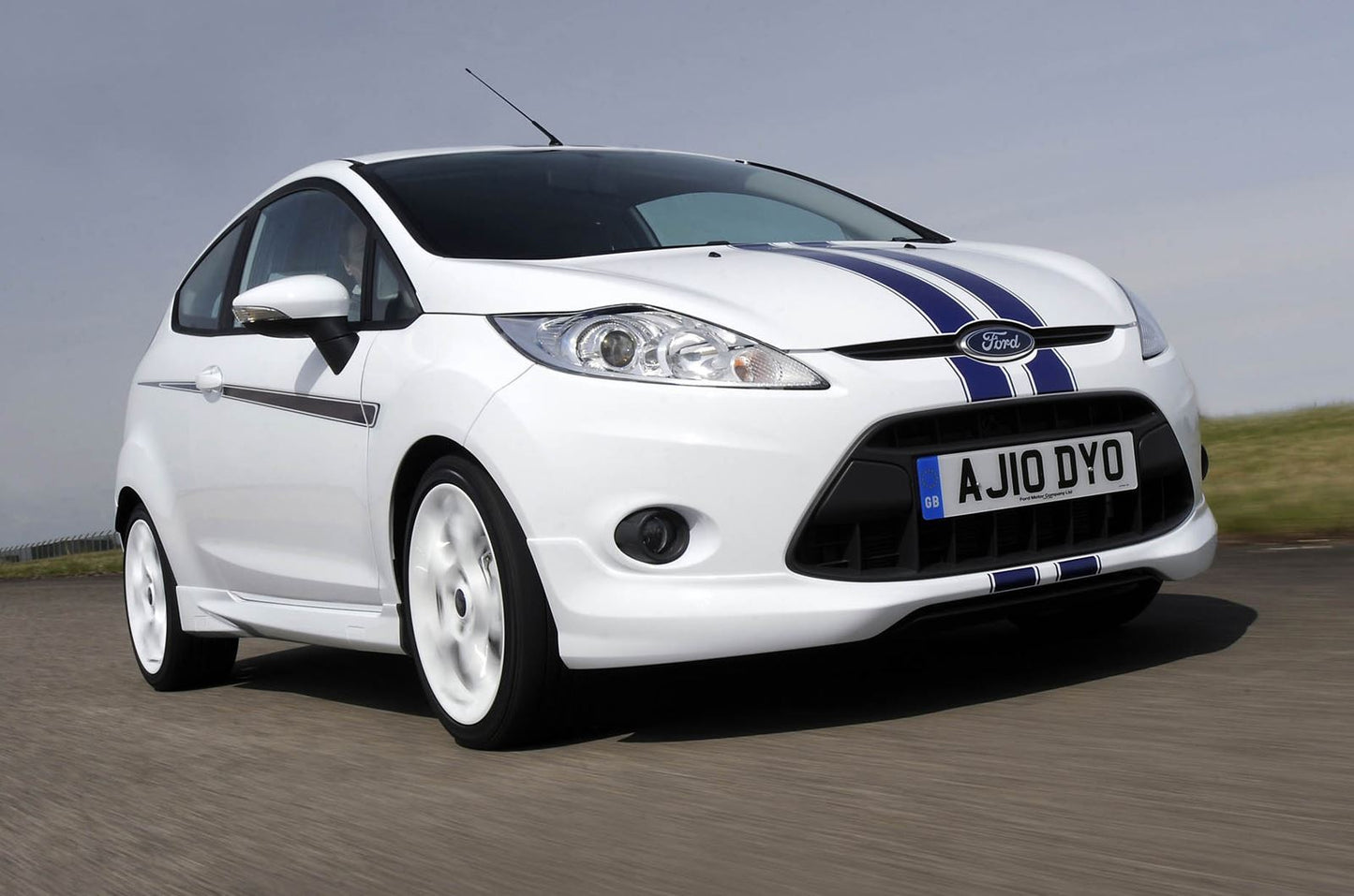 Genuine Ford Fiesta Digital Stripes in White - Front and Rear Bumper (1702784)